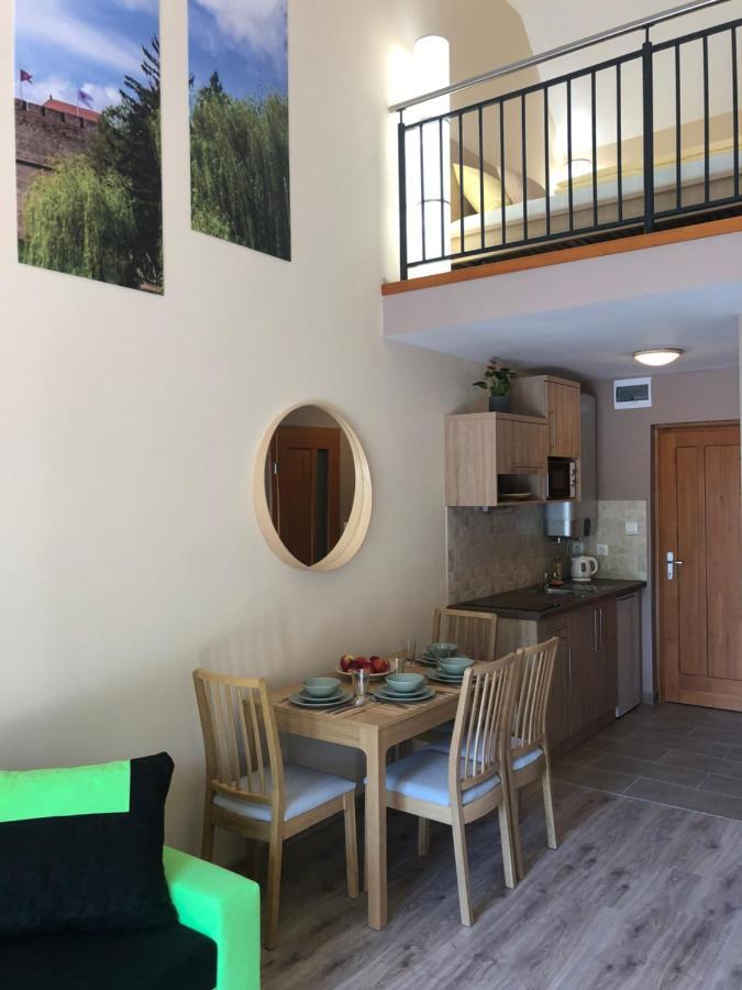 Castellum Apartmanház Gyula Exteriér fotografie
